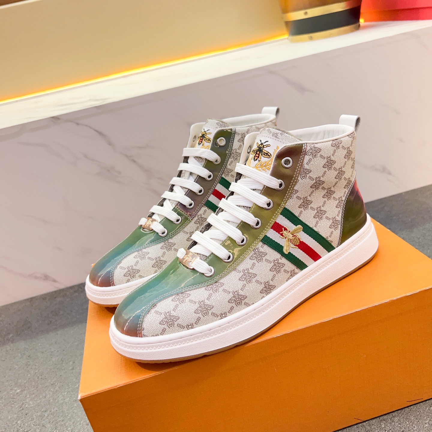 20251020/Gucci_251020-3